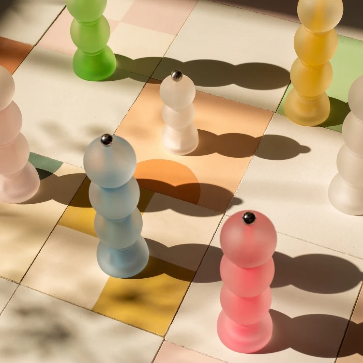 Pale Pink Frosty Mini Bob Salt or Pepper Mill - Image 2