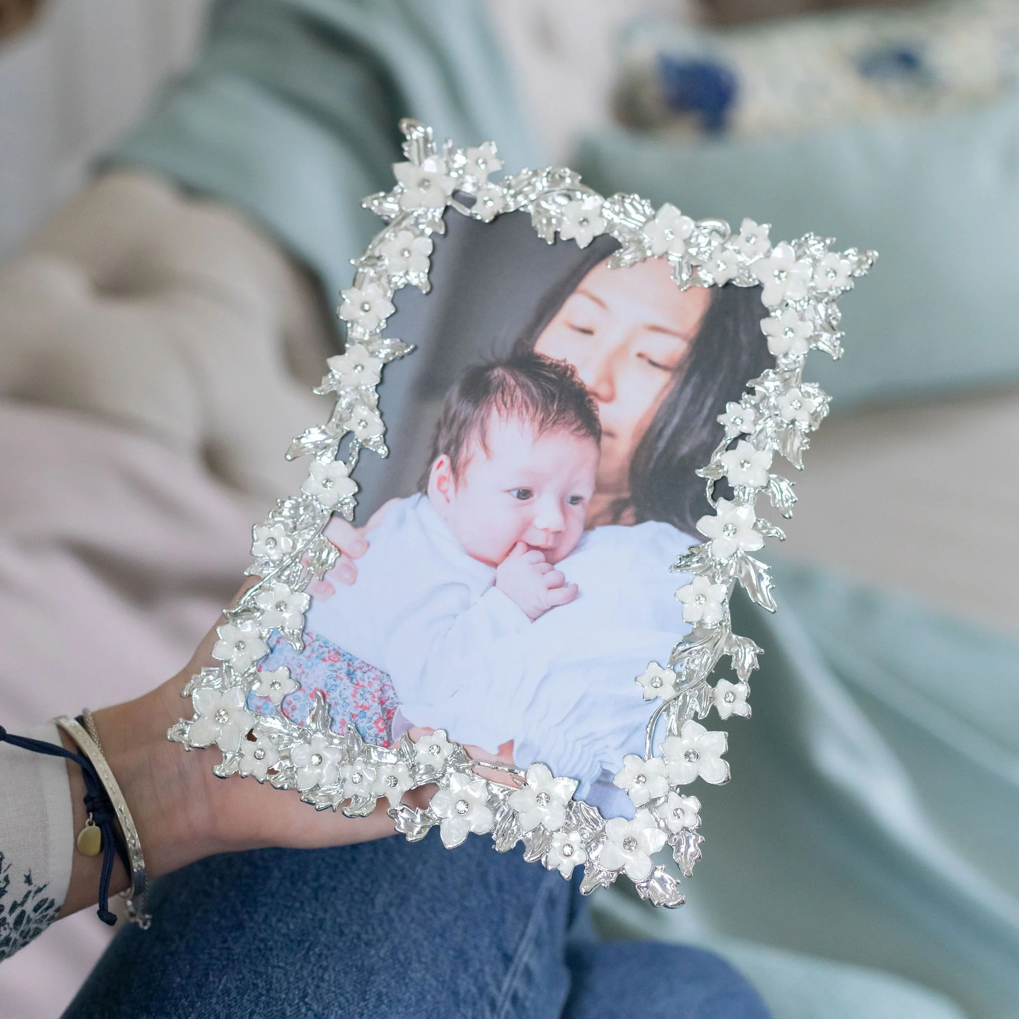 Silver & White Flower Frame - Image 3