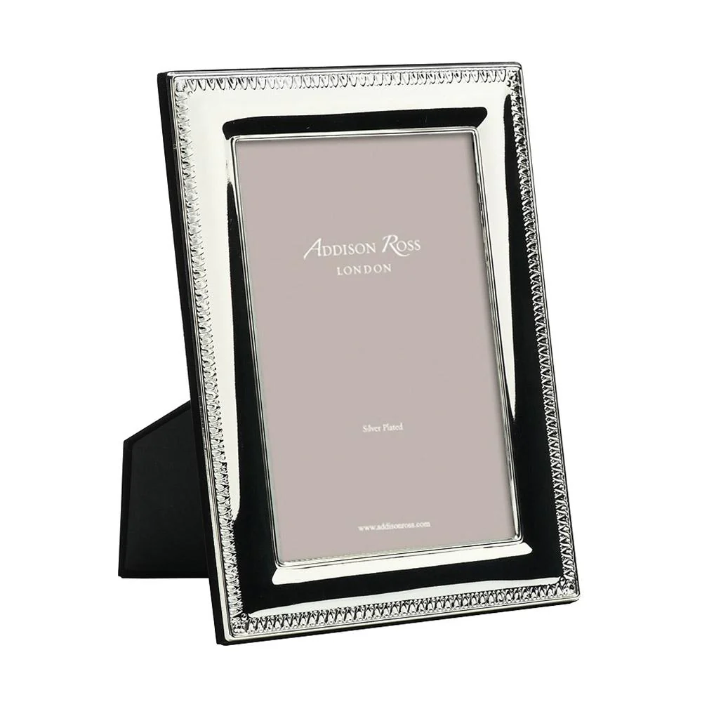 Silver Tooth Pattern Photo Frame