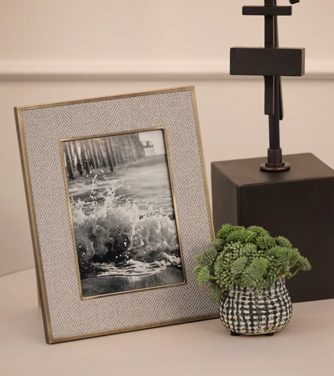 Sophie Paterson Photo Frame Oatmeal Herringbone 5 x 7" - Image 2